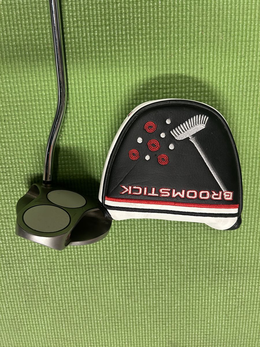 Odyssey Broomstick Putter, Sweeper, Long putttt