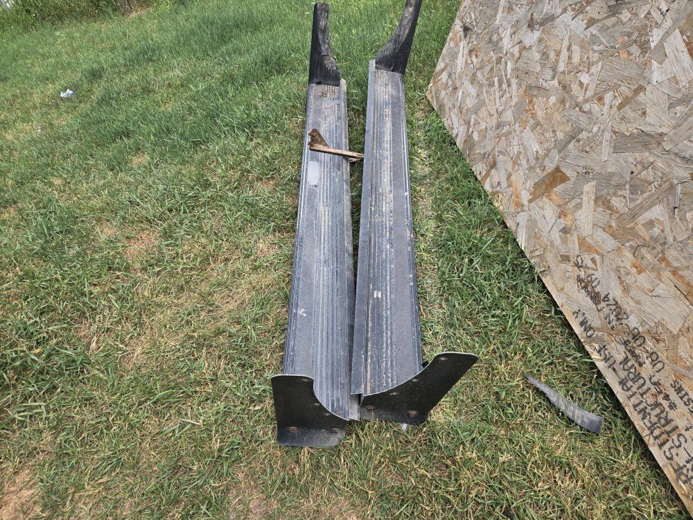 Black Running Boards Side Steps for Truck/SUV - Good Condition