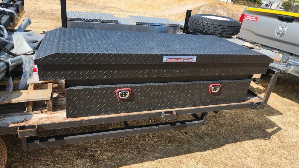 Weather Guard Extra Wide Crossover Truck Tool Box Matte Black Aluminum Model 117-52-04