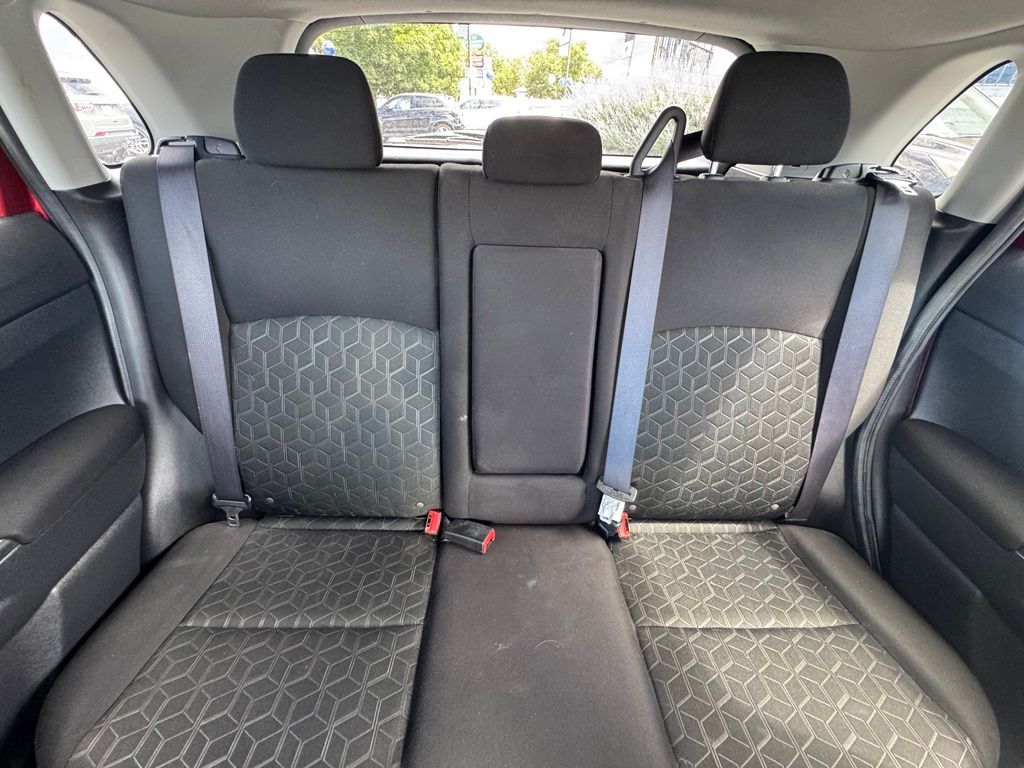 Main image 19