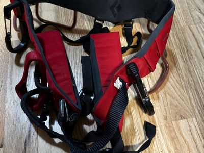 Black Diamond ice Climbing Harness - medium