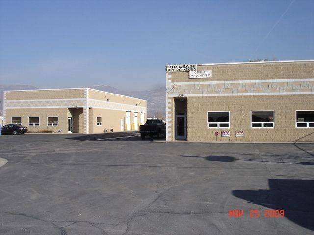 Commercial Building For Lease