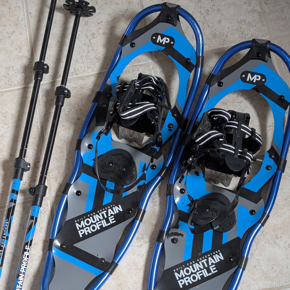 Yukon Charlie MP 930 Snowshoes w/Poles