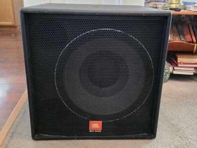 JBL SR4718X