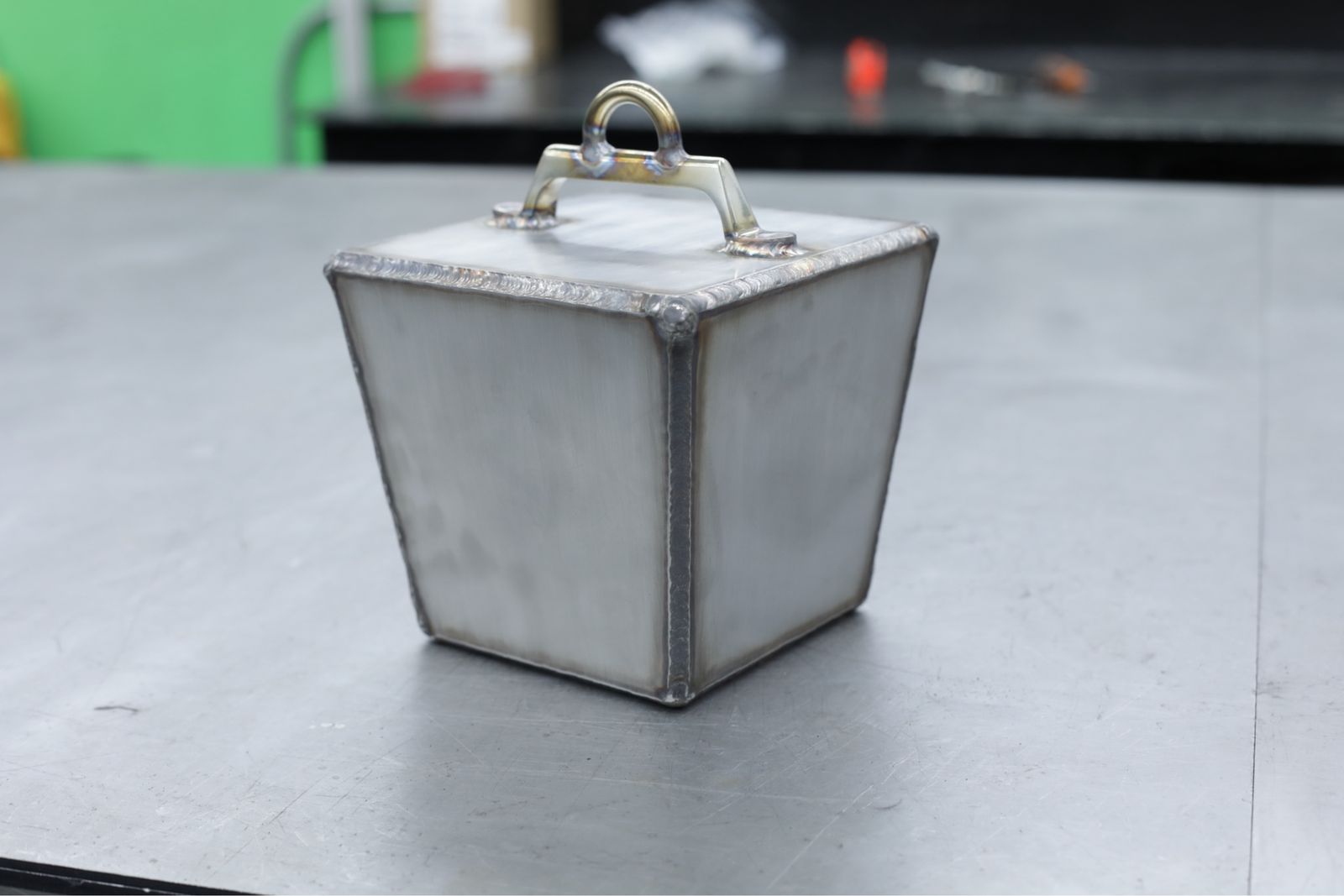 Main image 5