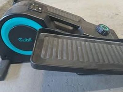 Cubii Jr under desk bike/eliptical