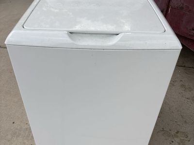 GE Top Load Washer - White - Non-Functional - For Parts/Repair