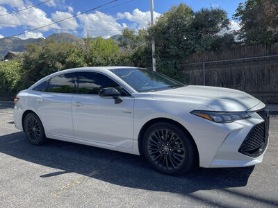 2019 TOYOTA AVALON Hybrid XSE
