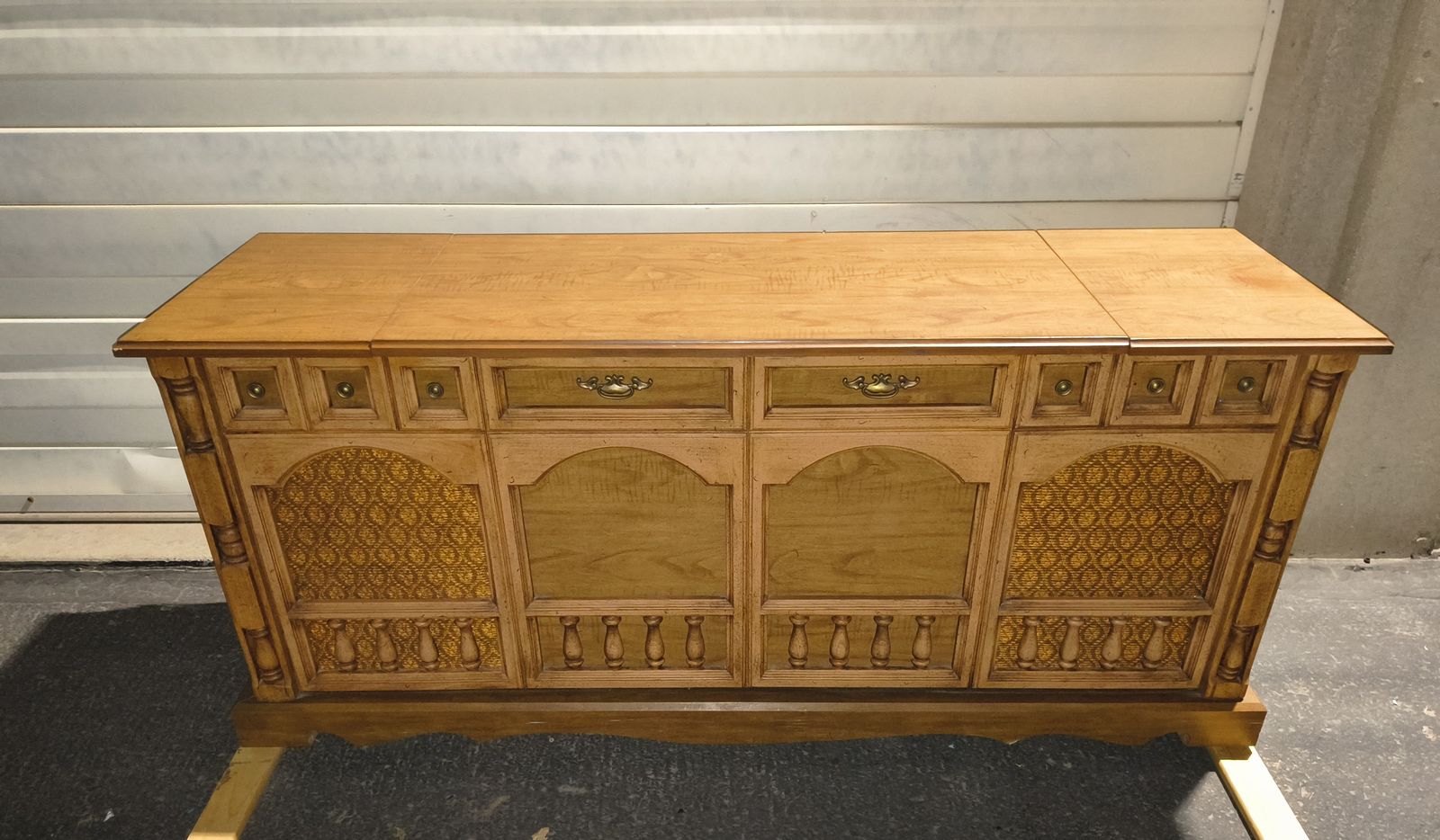 MINT CURTIS MATHES STEREOPHONIC HIGH FIDELITY CONSOLE TABLE