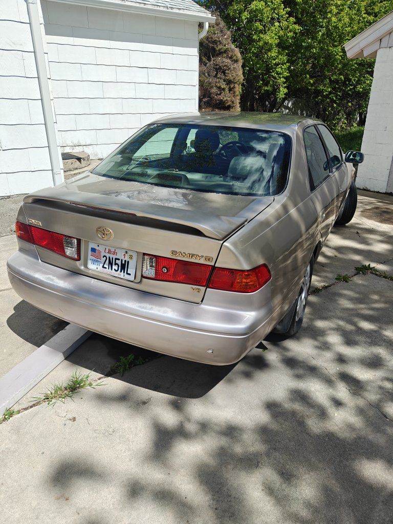 2000 TOYOTA CAMRY