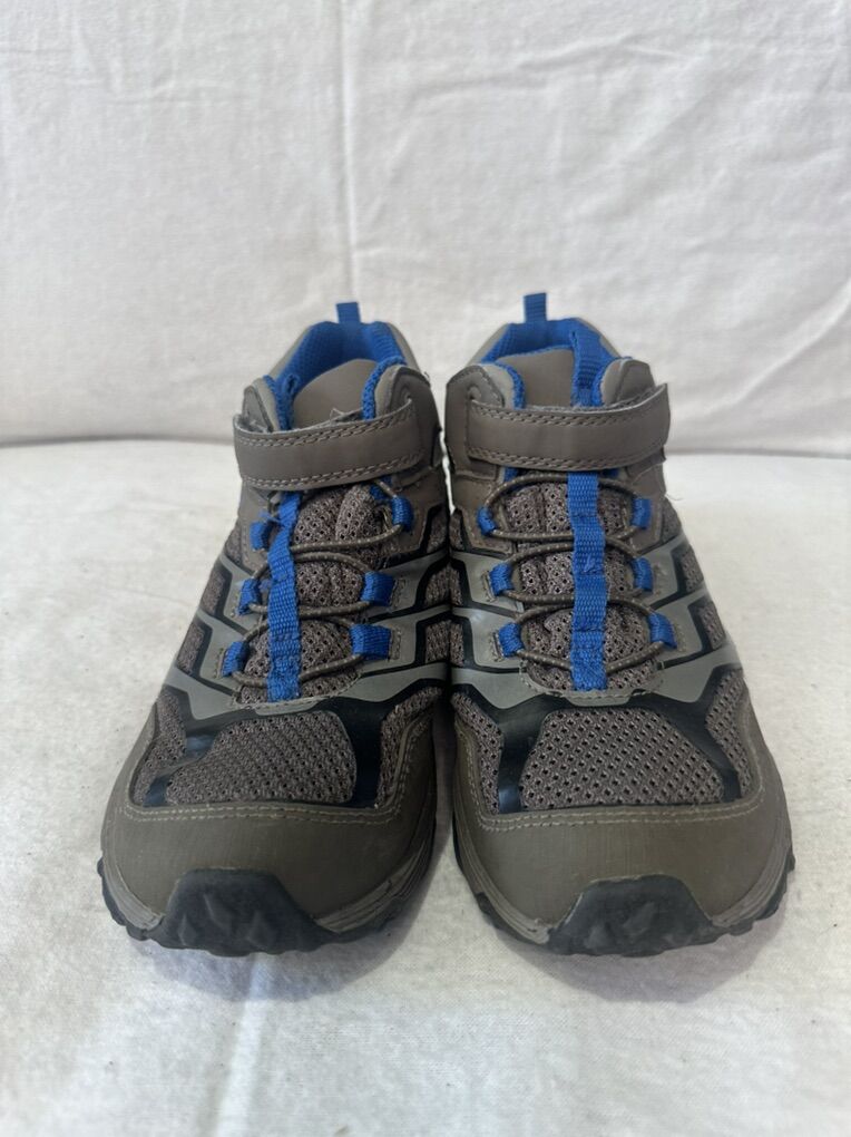 Merrell Youth Size 3 Gray Wtrprf Mid Hiking Boots