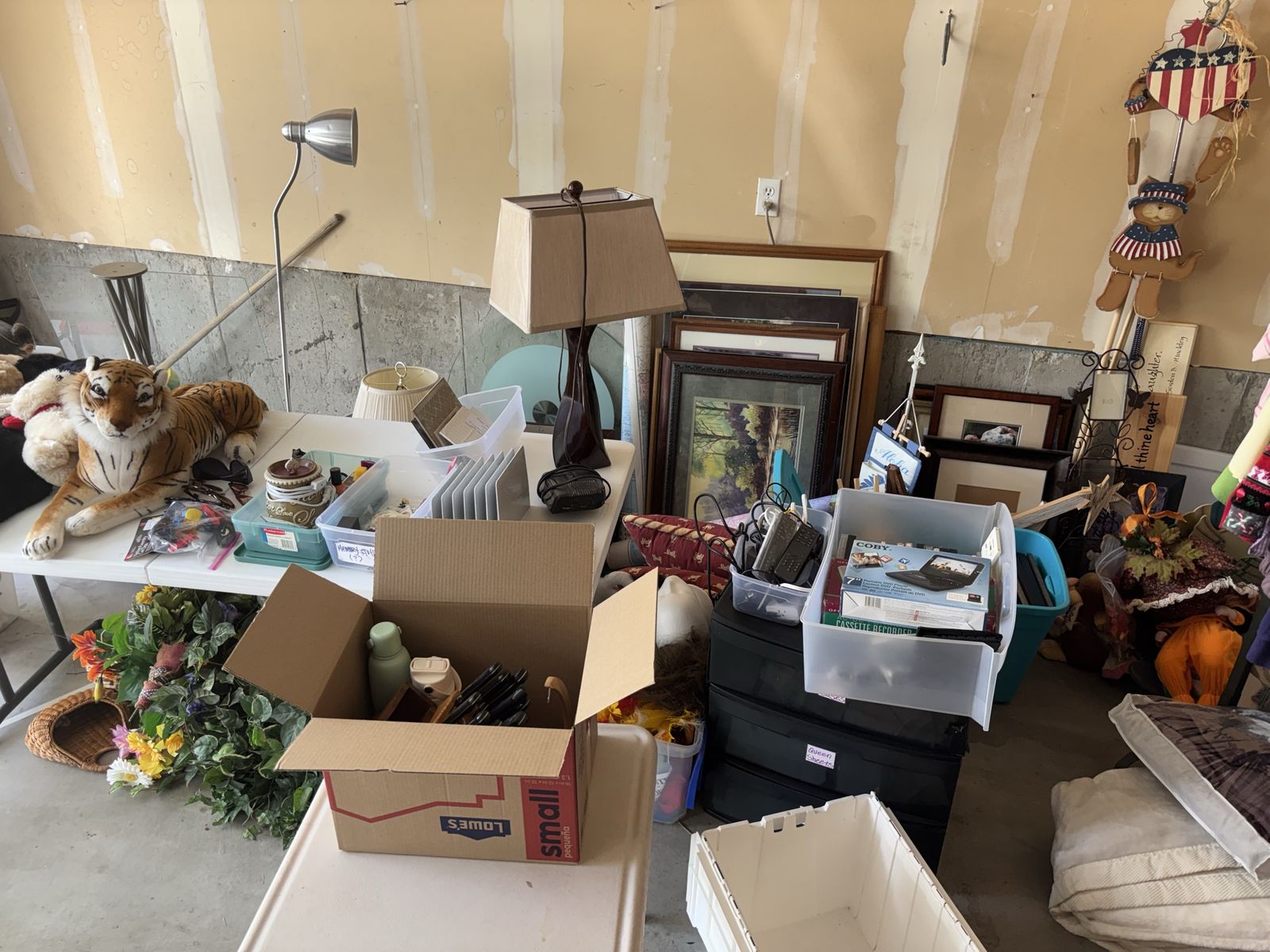 Moving/Garage Sale