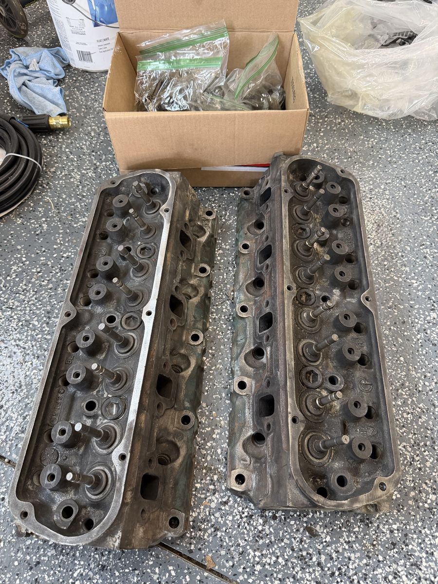 Ford 289 heads- stock from a 1967 Bronco