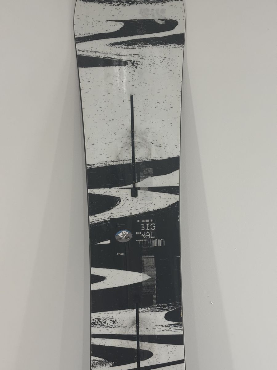 2022 Signal Omni Snowboard - 158W (Wide)