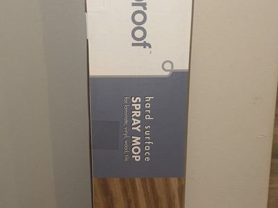 NEW Lifeproof Microfiber Spray Mop