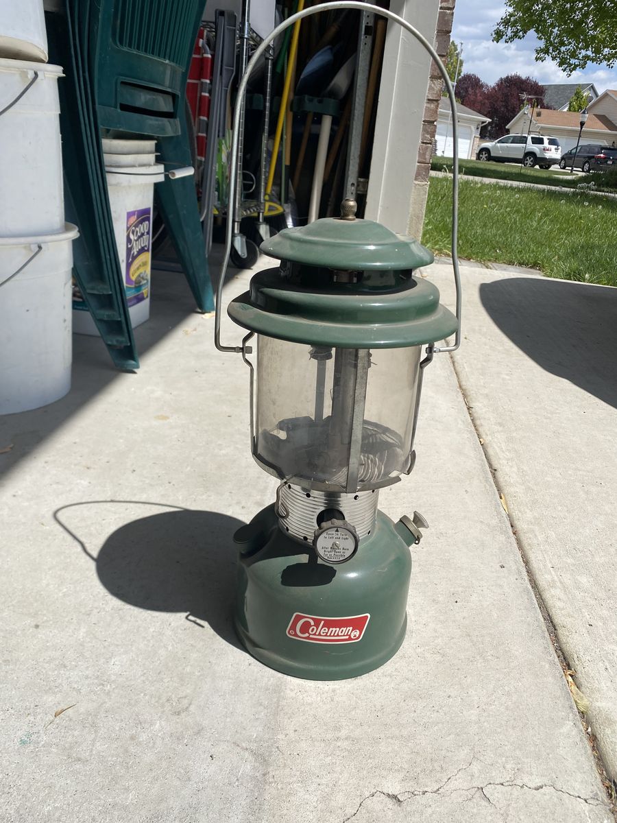 Vintage Coleman white gas lantern
