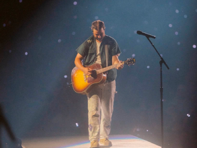 Noah Kahan 8/25 - 2 Floor Tickets ($950 total) Sec. N Row 3