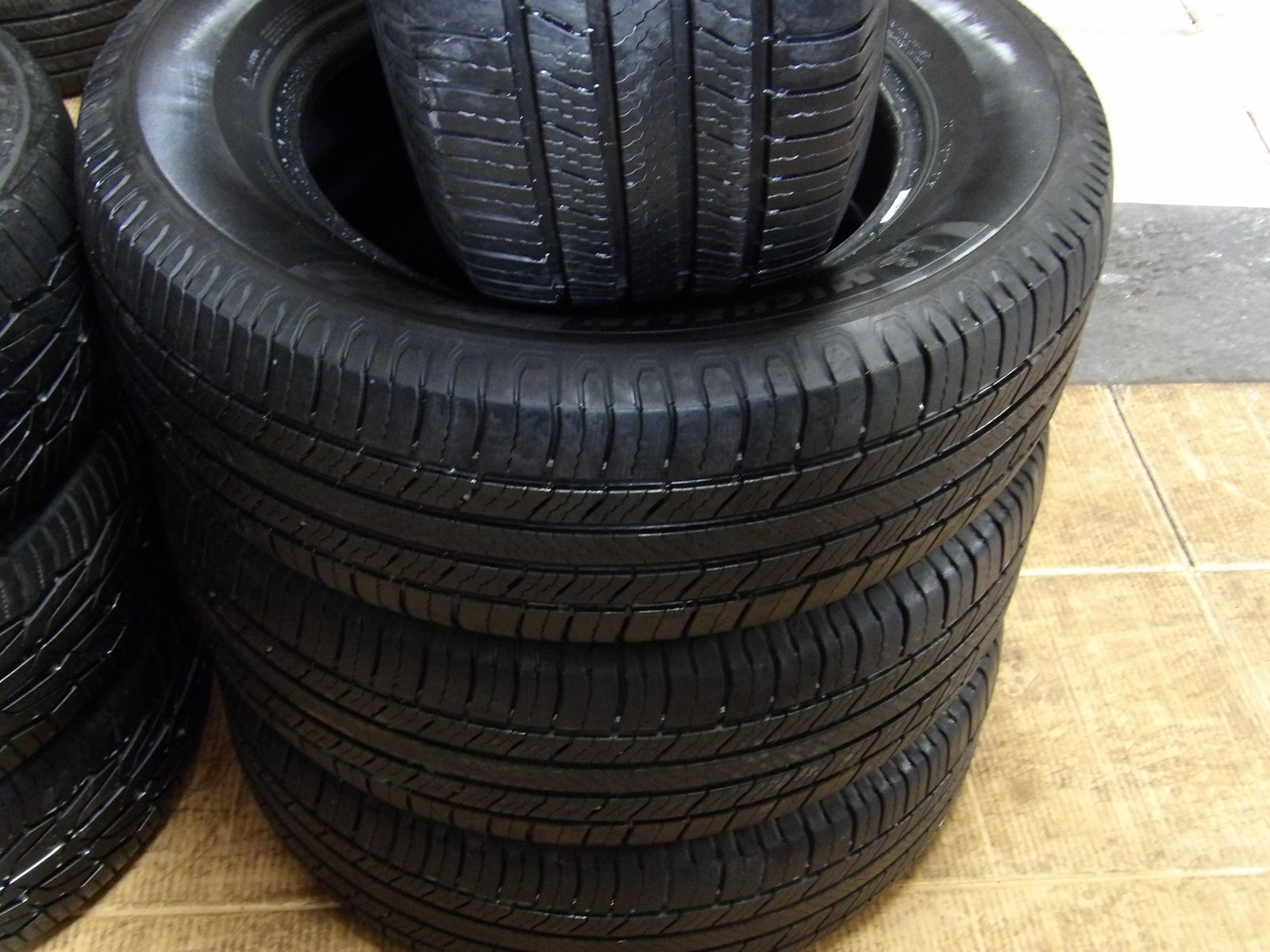 235/65R17 MICHELIN X TOUR A/S SET OF USED TIRES