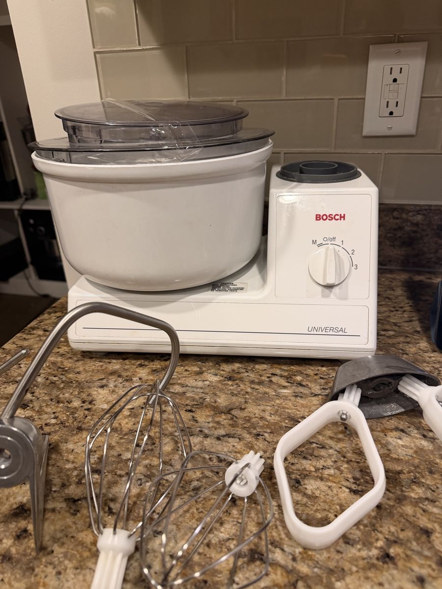 Bosch Universal Stand Mixer with Bowl and Attachments