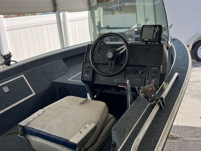 16’ aluminum fishing boat.
