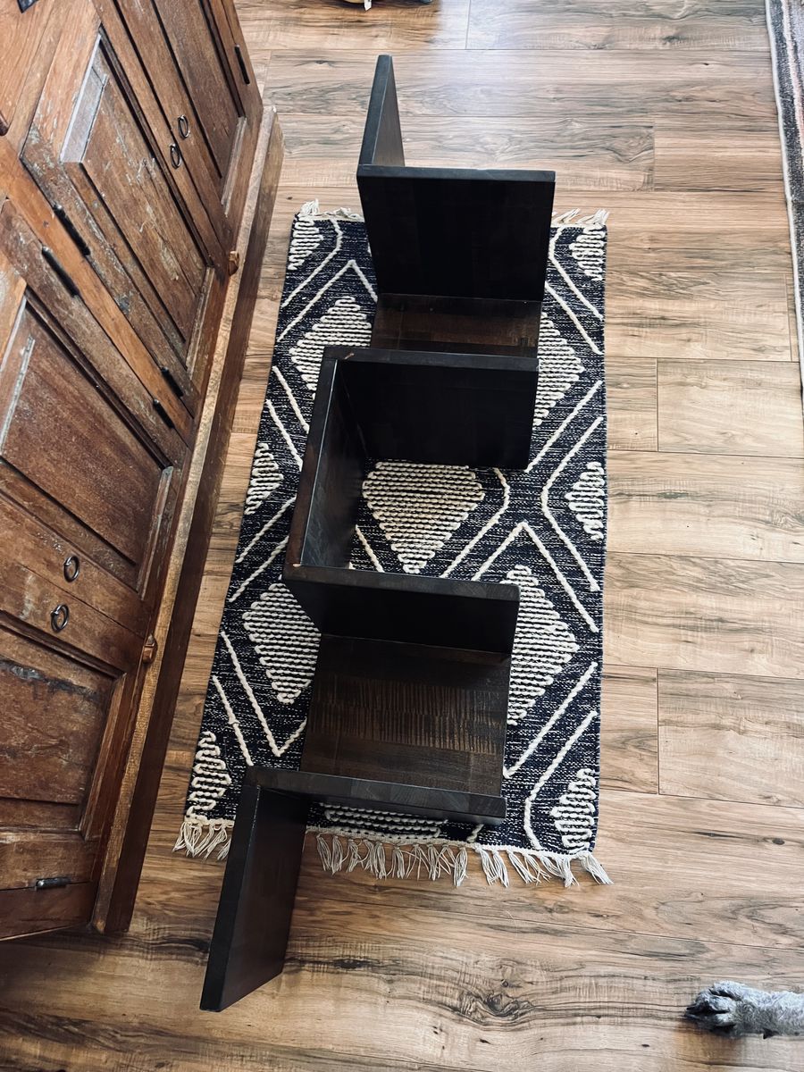 Custom Corner bookshelf