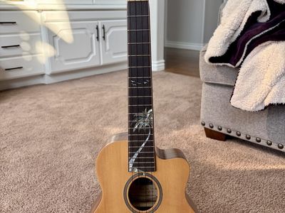 Handmade Bruce Wei solid curly walnut Gypsy tenor ukulele with case