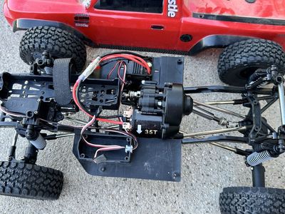 1/10 Scale New Built 4X4 Rock Crawler