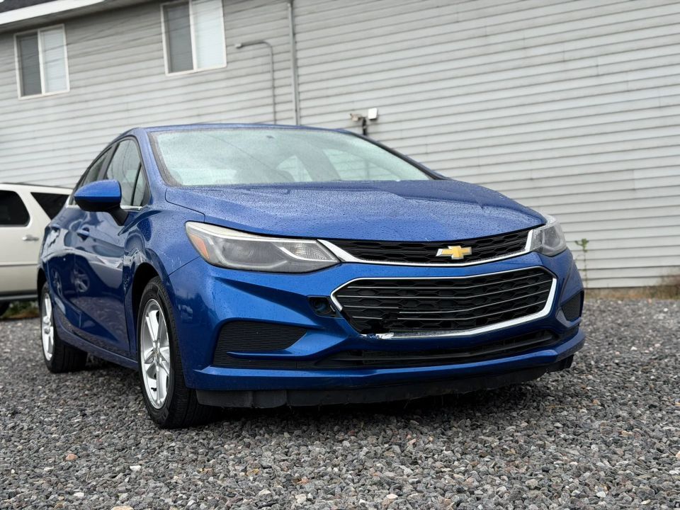 2016 Chevrolet Cruze LT Auto