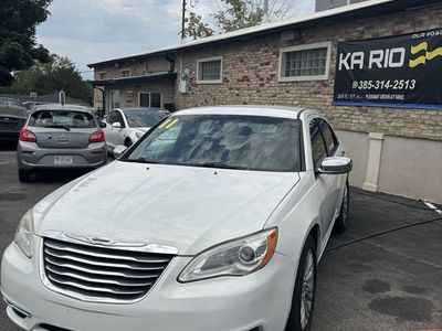 2011 Chrysler 200