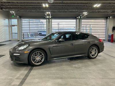 2016 Porsche Panamera 4