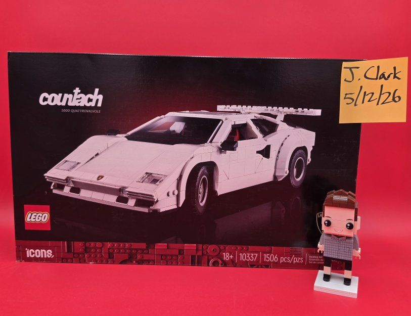 LEGO Icons Set 10337 - Lamborghini Countach