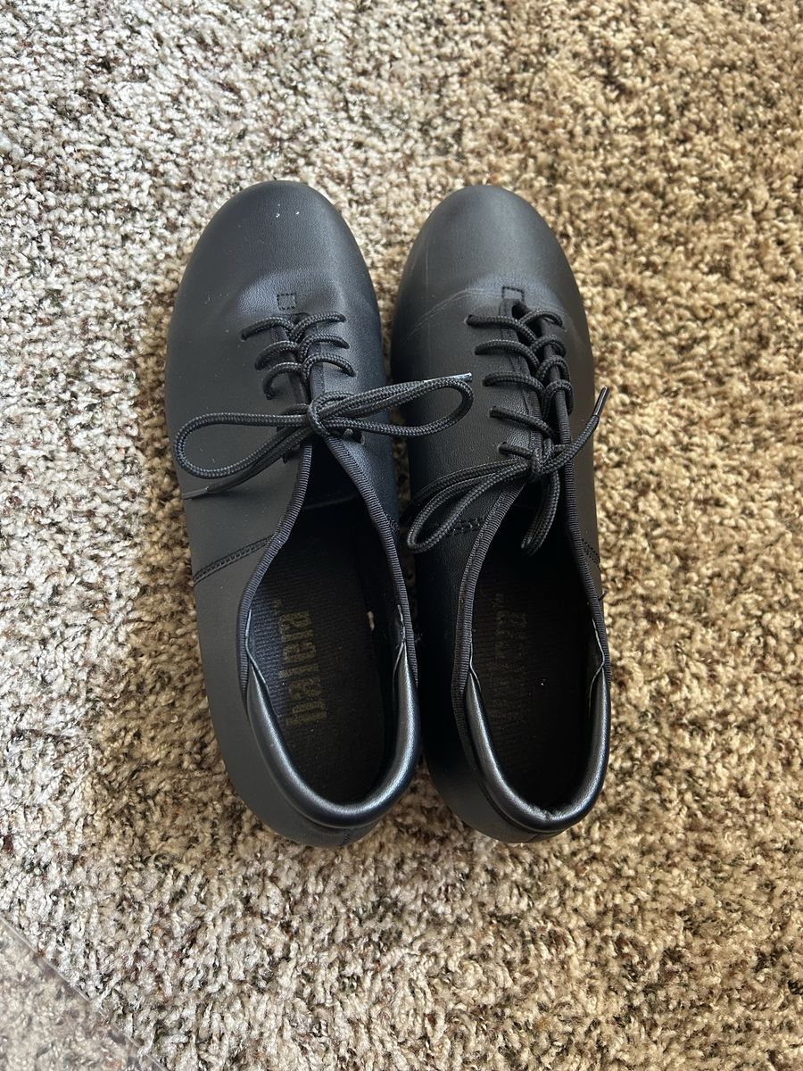 Balera adult tap shoes size 8