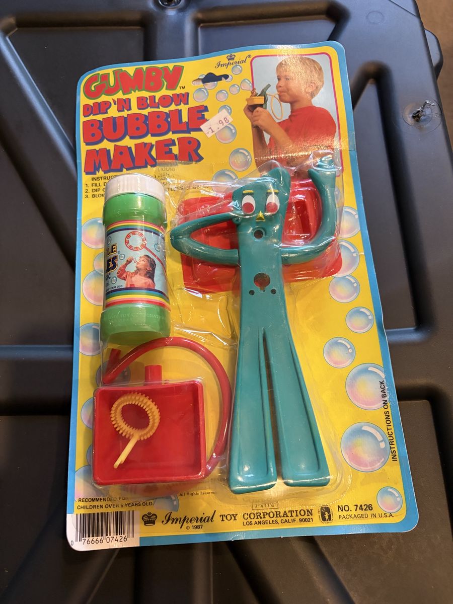 Vintage 1987 Gumby dip n blow bubble maker