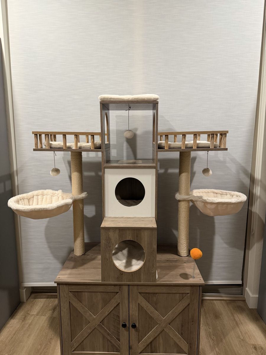 Cat tree with litter box enclosure