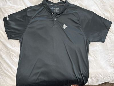 Innova Disc Golf FlyDry Performance Polo Shirt Mens Large Dark Grey Short Sleeve