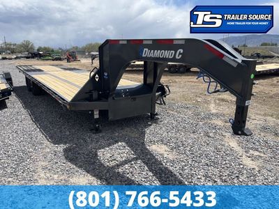 8.5x32 Diamond C FMAX-HDT 210 Gooseneck Hydraulic Dovetail Equipment Trailer - 25K GVWR -