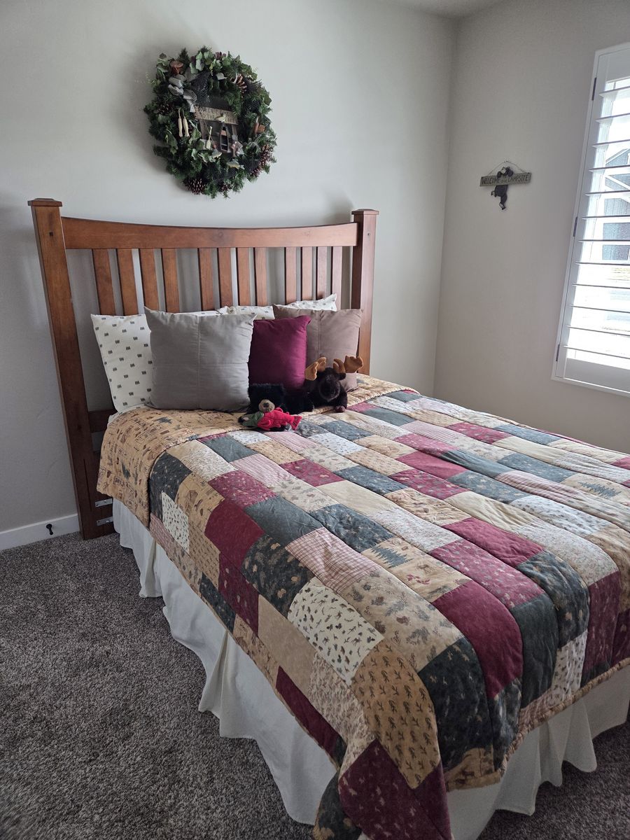 Full size bedroom set