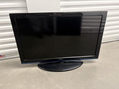 40 Toshiba Tv