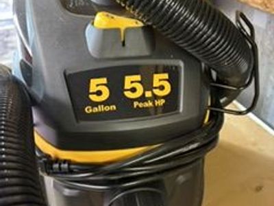 Five Gallon, 5.5 Horsepower Wet/Vacuum