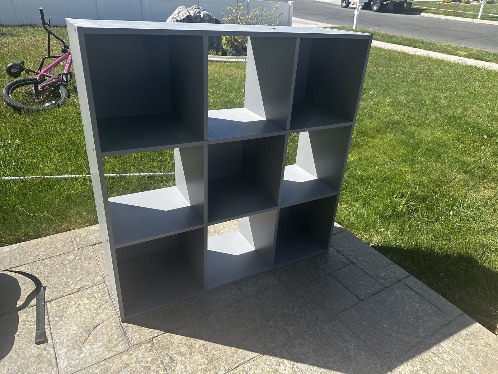 Gray 9-Cube Storage Organizer Shelf - Versatile Display Unit