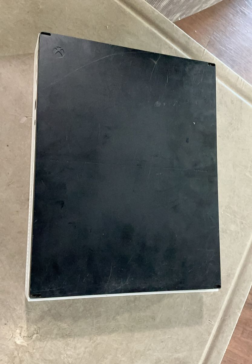 Main image 4