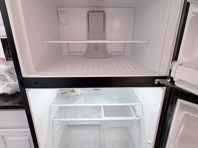 Whirlpool Top-Freezer Refrigerator - Black Finish