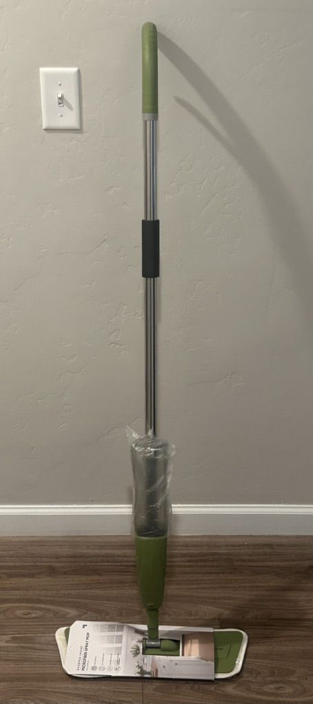 (10) Reusable Microfiber Spray Mop (like Swiffer)