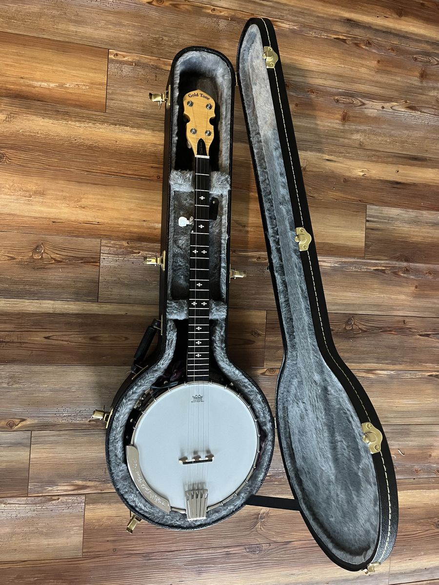 Bluegrass Banjo with case - Gold Tone MC-150R/P Maple Classic with Steel Tone Ring
