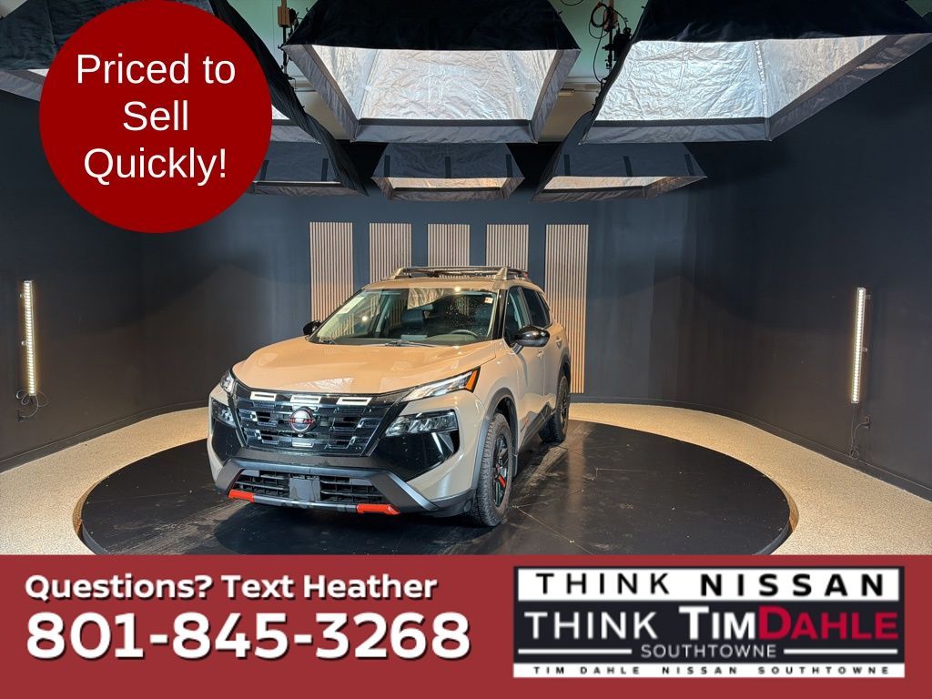 2025 Nissan Rogue Rock Creek