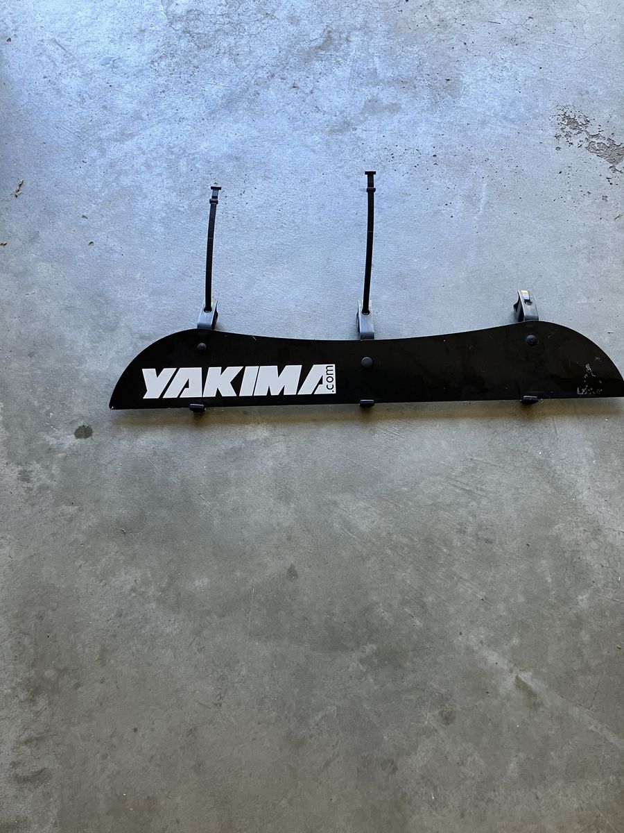 Wind deflector panel Yakima