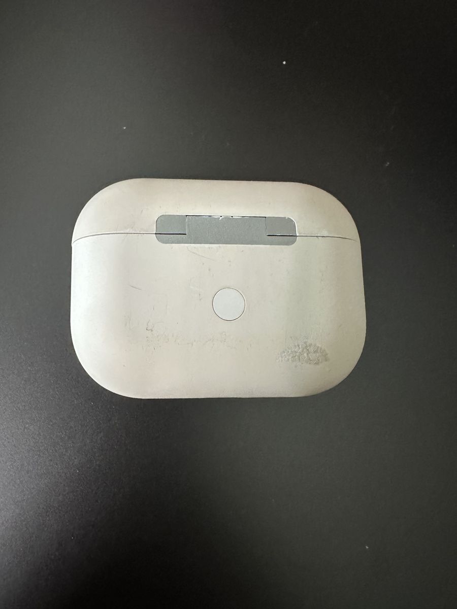 Main image 3