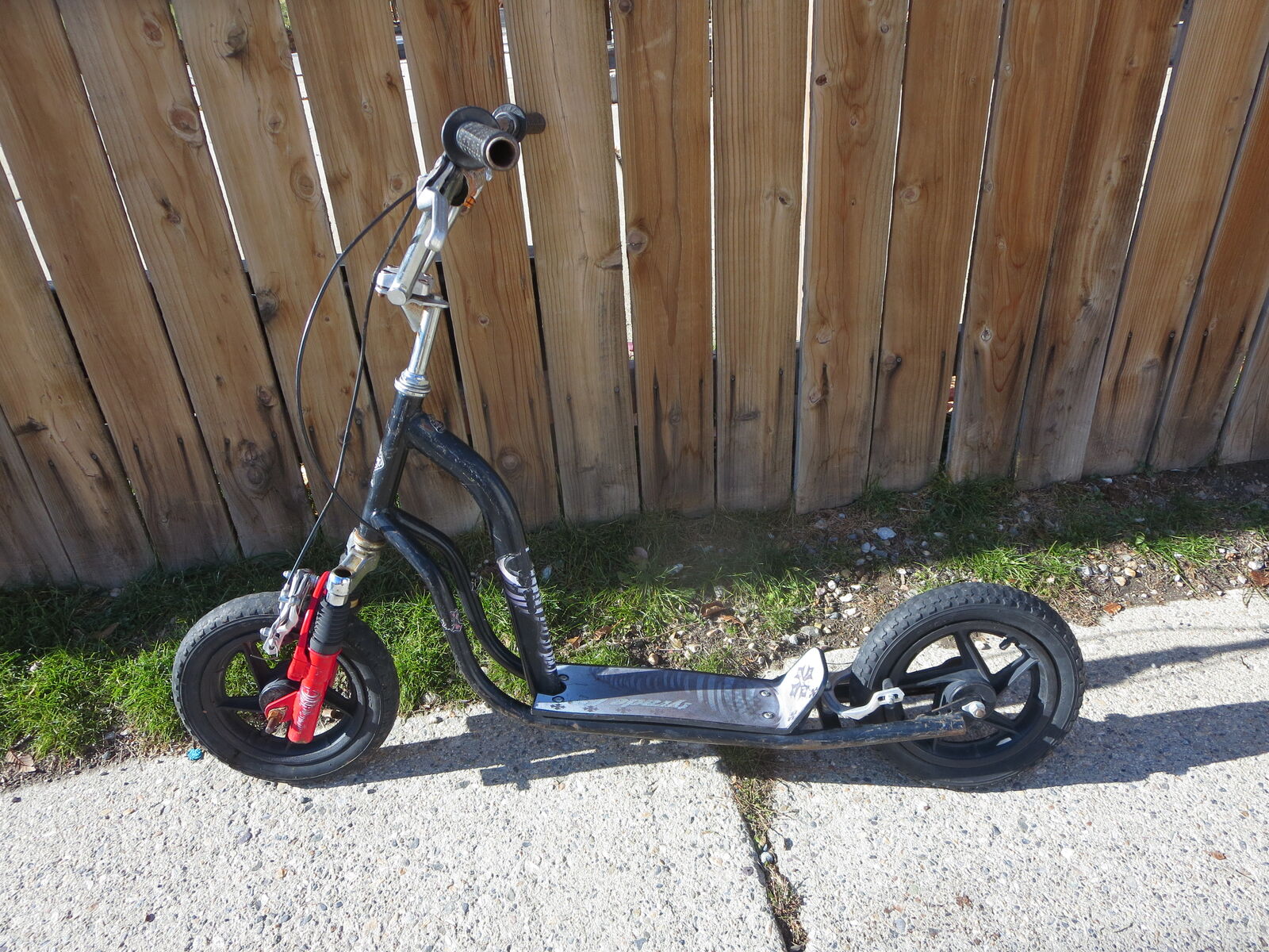 Huffy Tyrade fs stunt side kick scooter