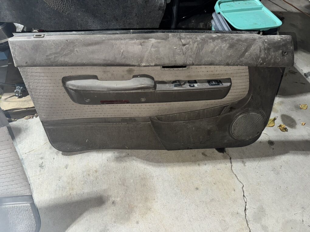 1st Gen Toyota Tacoma Door Trim