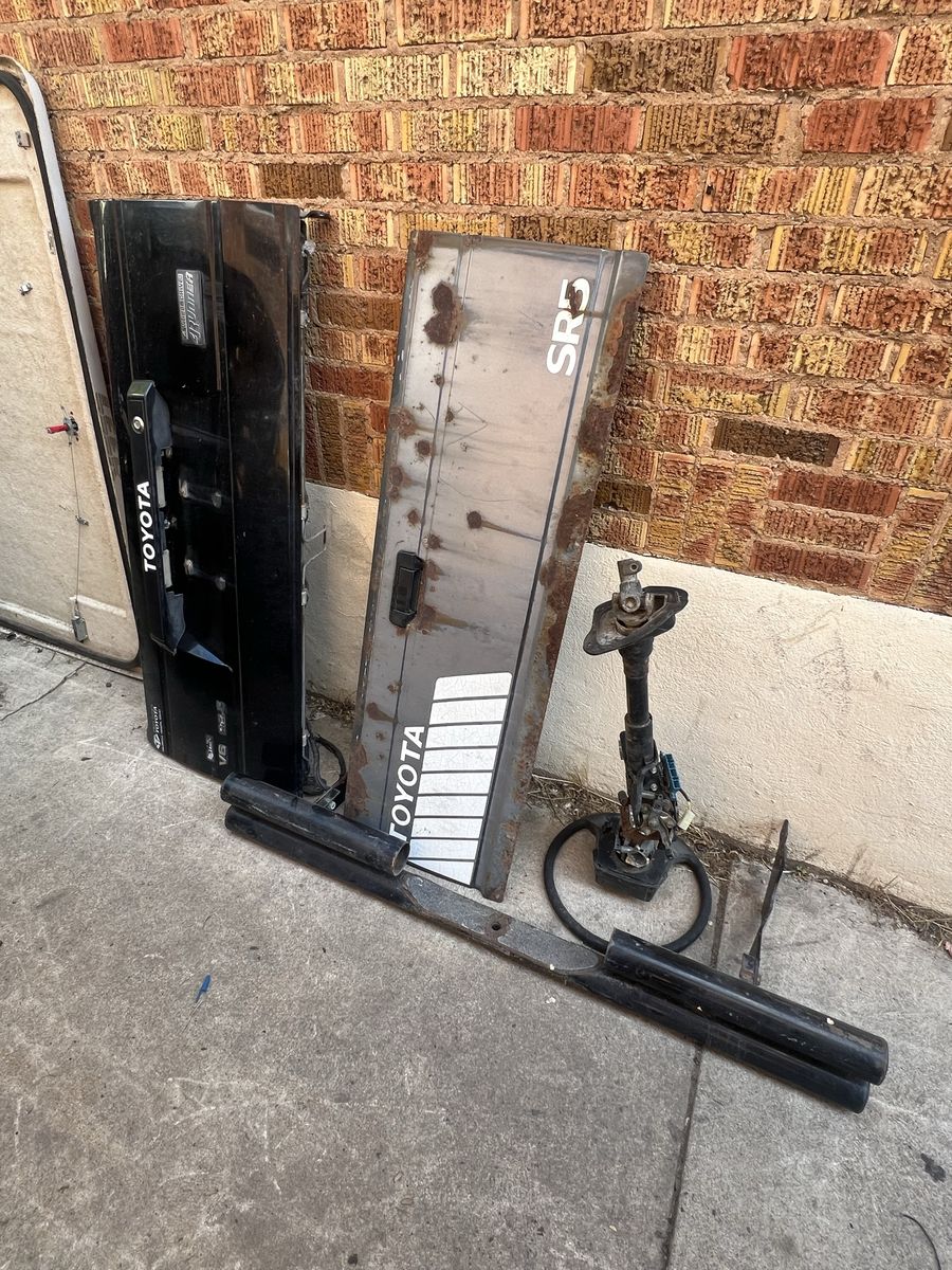 84-88 Toyota parts 